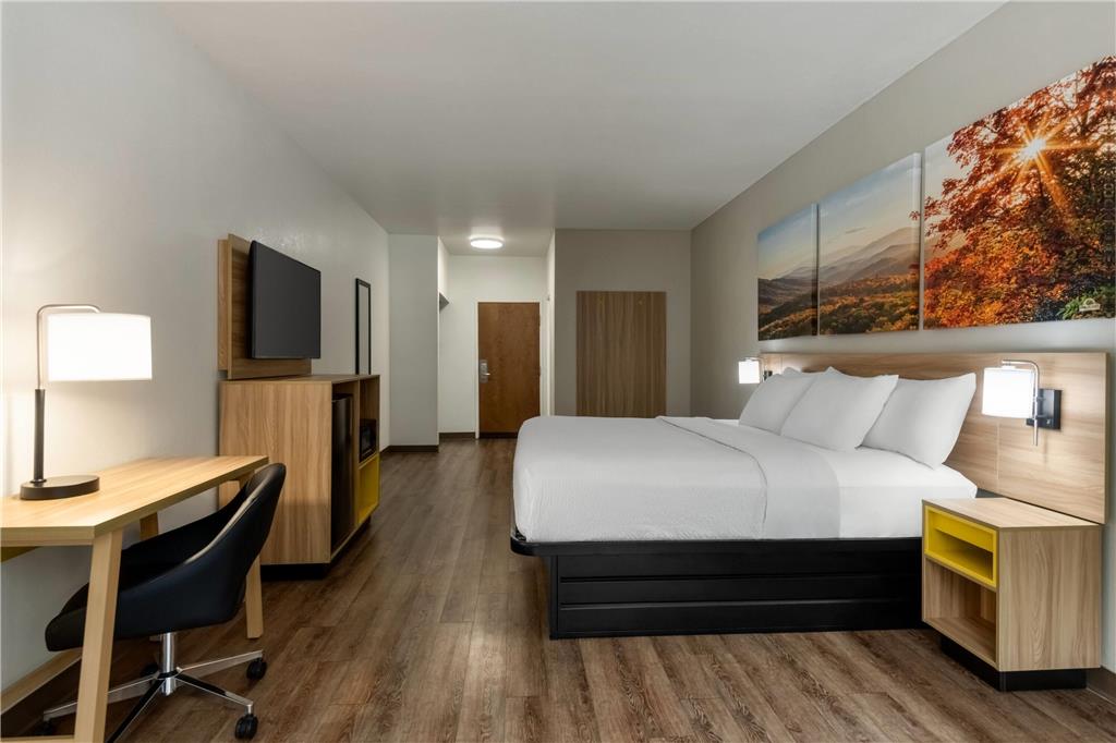 Days Inn by Wyndham Lexington - photo 24