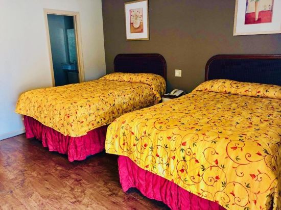 Sunset Inn Longview - photo 10