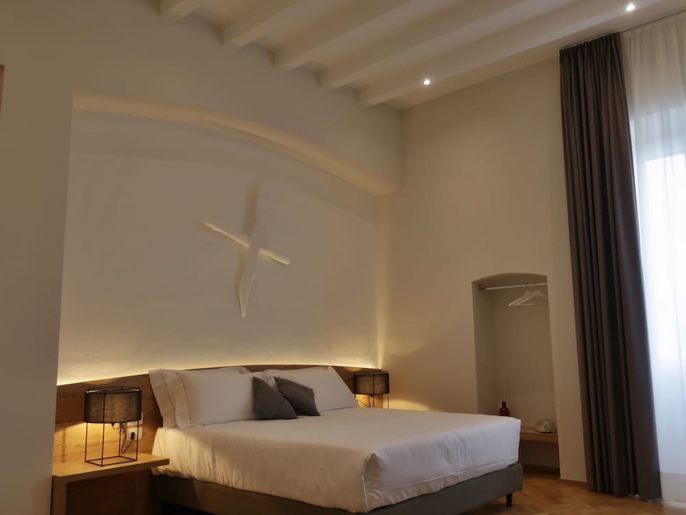 Palazzo Marina Boutique — hotel in Trani