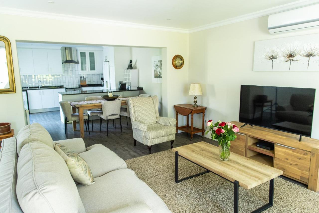 Bella Casa Luxury 2 Bedroom Apartment
