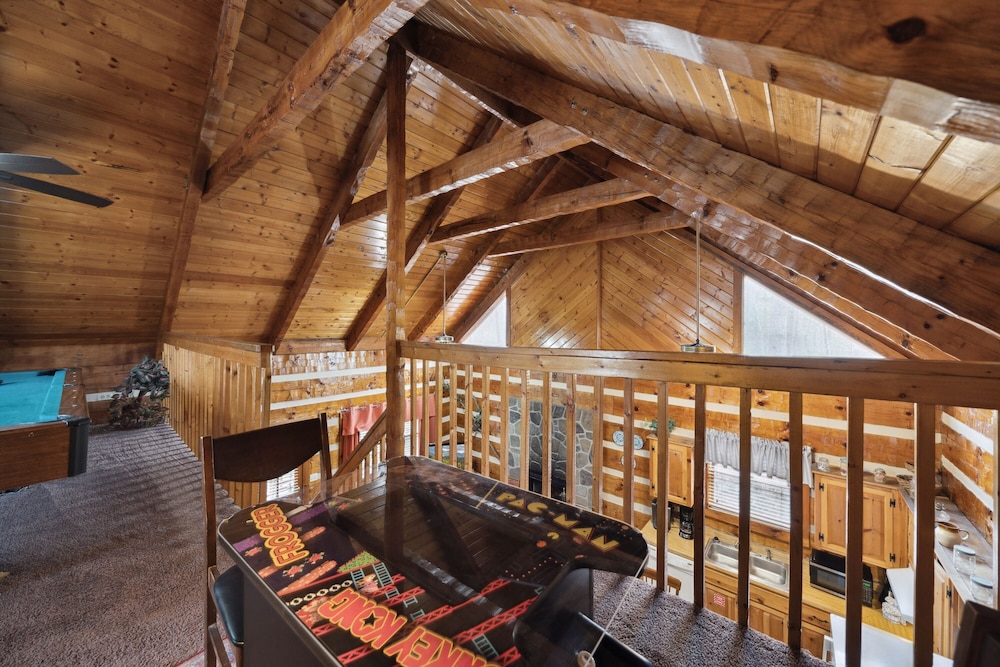 An Affair To Remember 1 Bedroom Cabin by Heavenly Views Resort - photo 20
