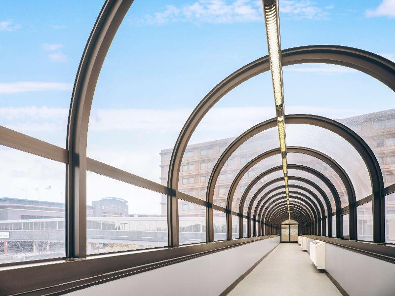 Hilton Rosemont Chicago O'Hare - photo 18