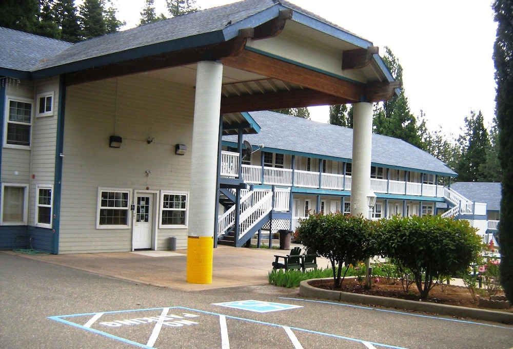 Westhaven Inn Pollock Pines - photo 33