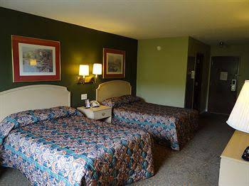 Magnuson Hotel And Suites Bellevue - photo 13
