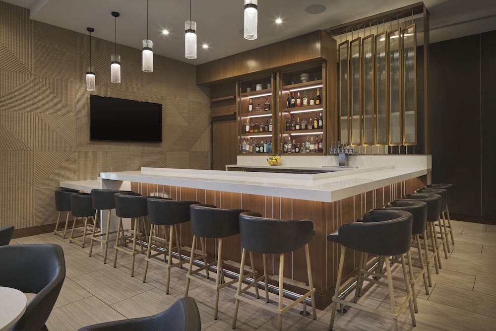 AC Hotel Oakland Downtown - photo 30