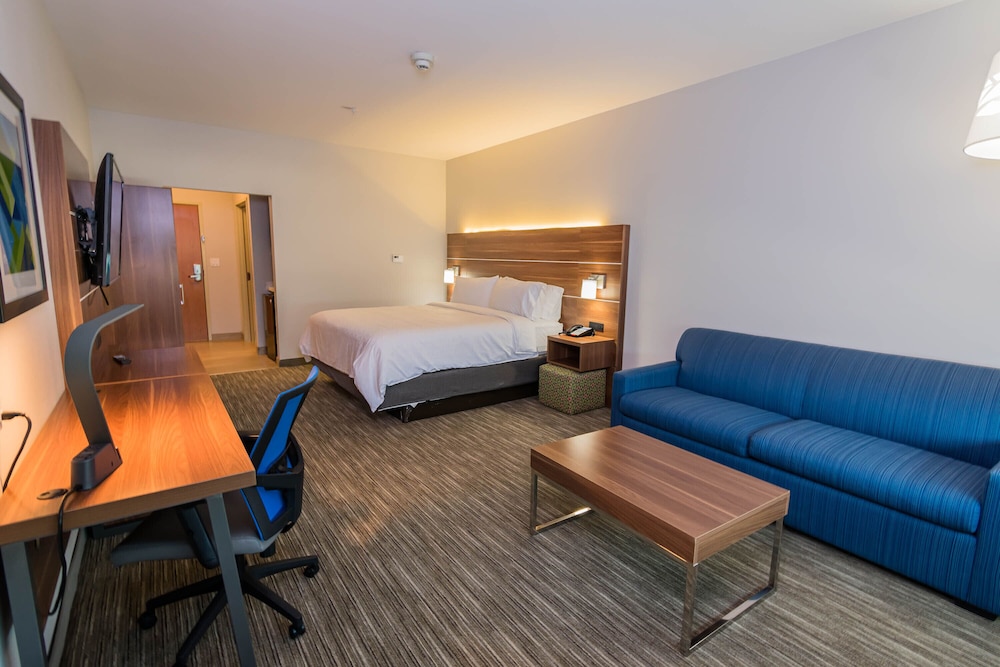 Holiday Inn Express & Suites Houston North I 45 Spring by IHG - photo 9