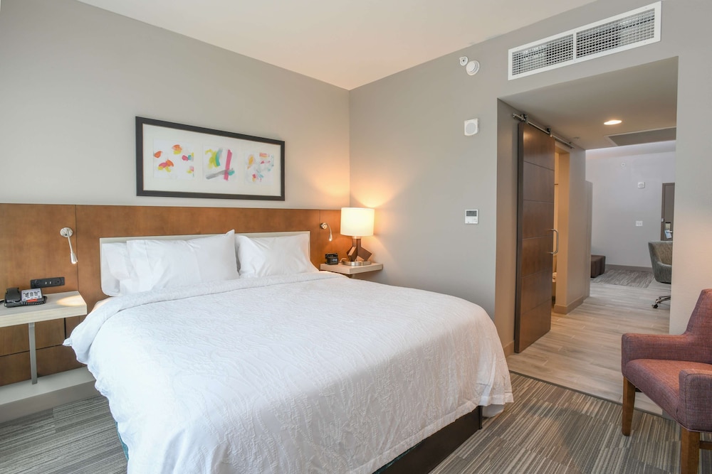 Hilton Garden Inn Cincinnati Midtown - photo 13