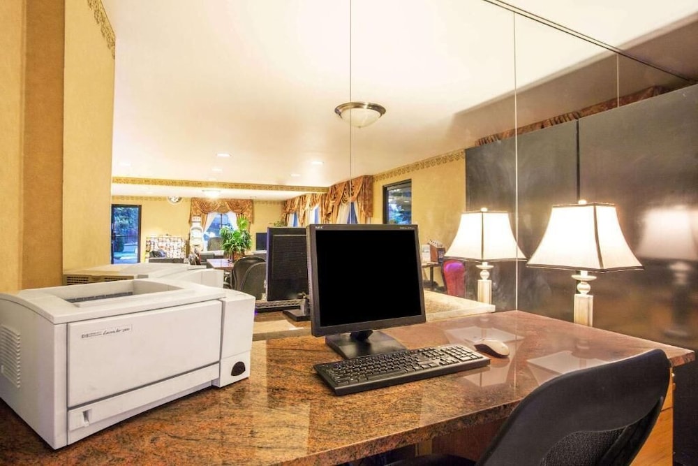 FairBridge Inn Express Tukwila - photo 25