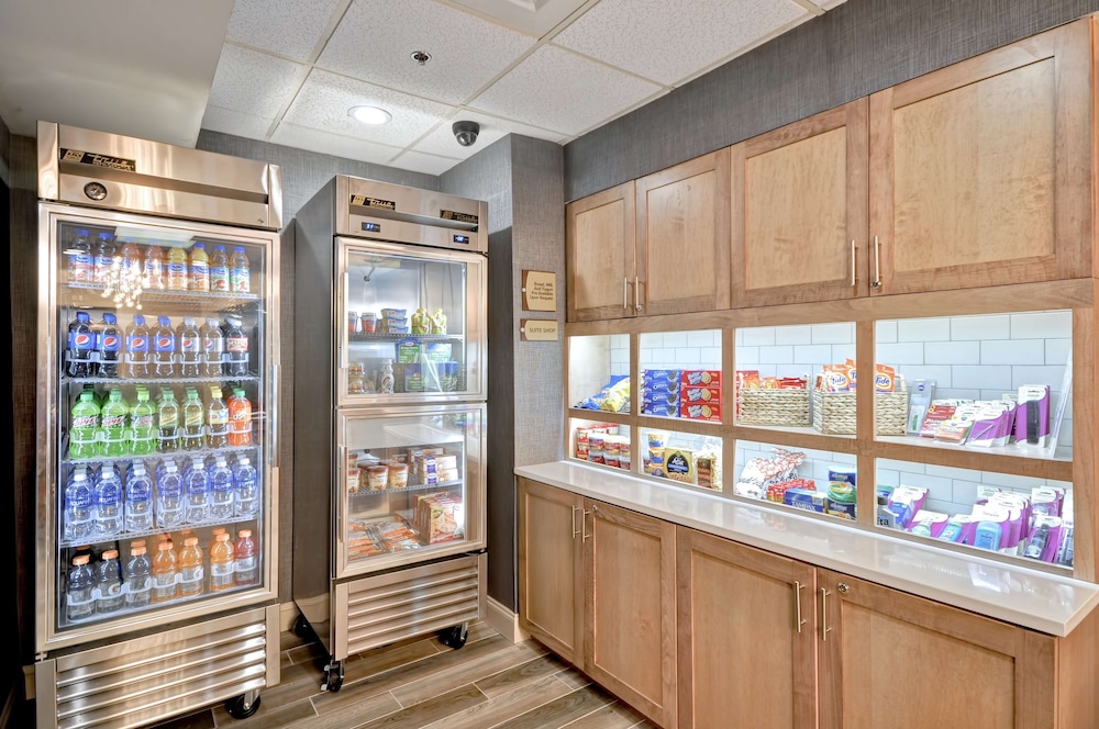 Homewood Suites by Hilton Boston Peabody - photo 36