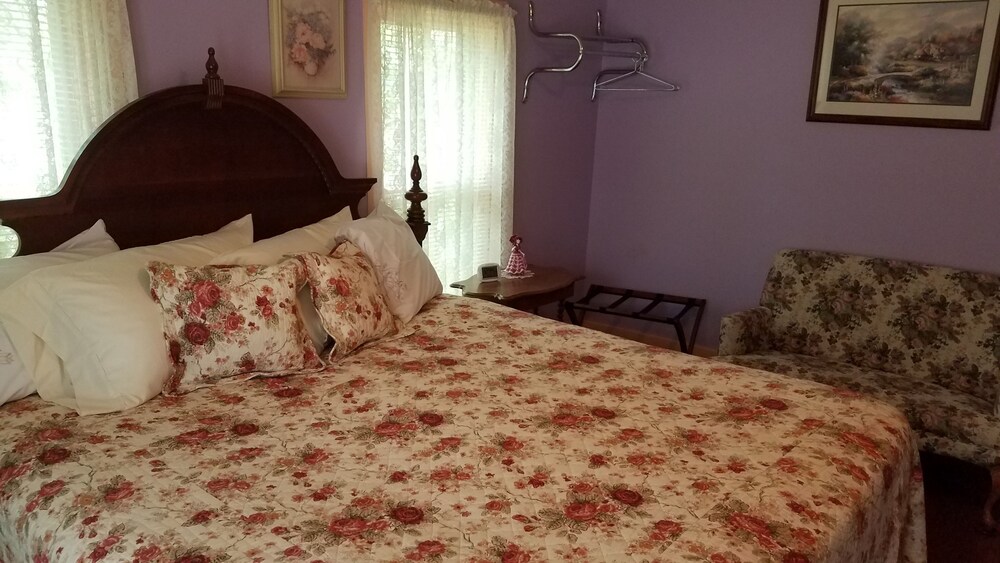 Ozark Country Inn - photo 22