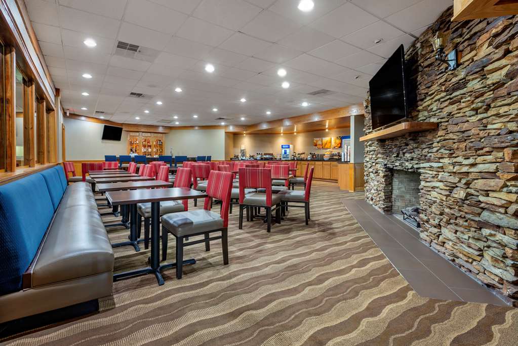 Comfort Inn Lancaster County North - photo 21