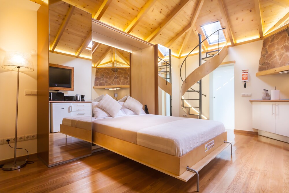 Sao Thiago House Madeira — 4-Star Luxury Hotel in Funchal, Portugal