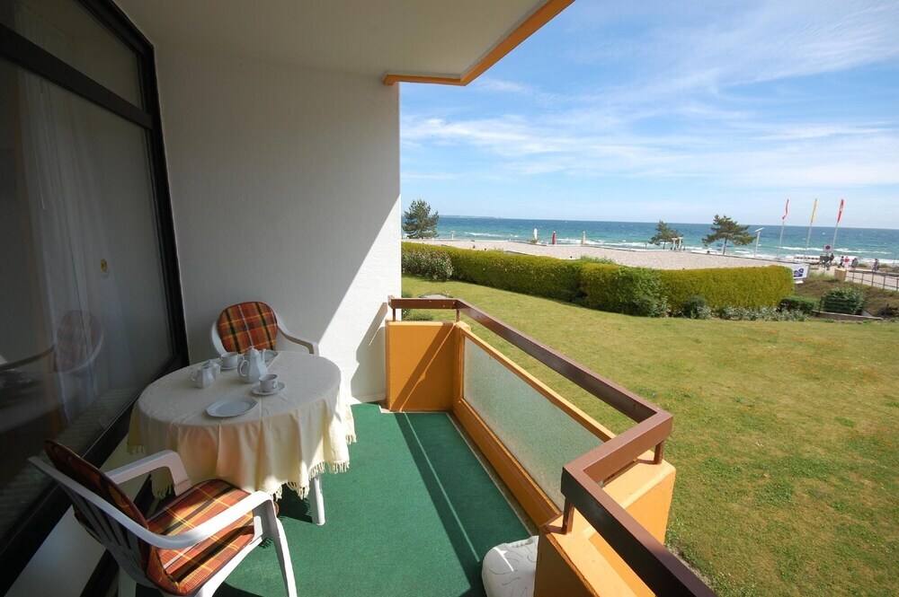HOF 203 Berliner Hof Seeblick — 4-Star Luxury Hotel in Scharbeutz, Germany