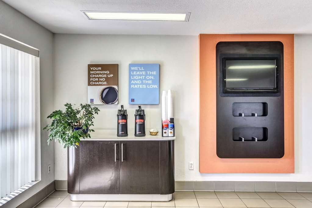Motel 6 Dickson TN - photo 43