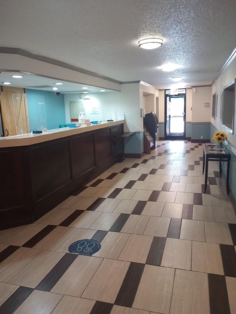 Sweet Dream Inn University Park - photo 3