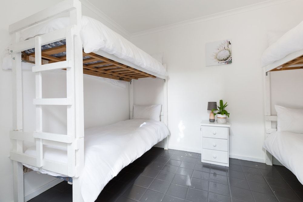 DS Backpackers Hostel