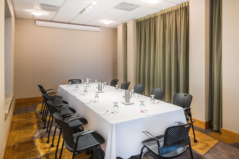 Crowne Plaza San Francisco Airport by IHG - photo 32
