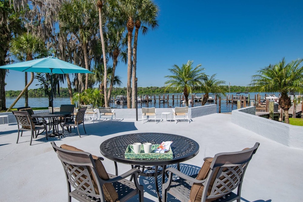 River Bend B212 in Crescent, United States