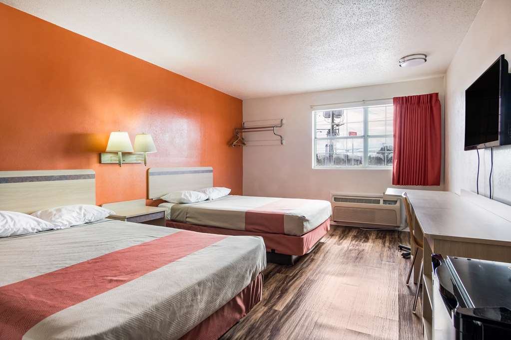 Motel 6 East Ridge TN - photo 17