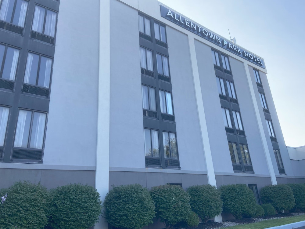 Allentown Park Hotel by The Red Collection in Allentown, United States