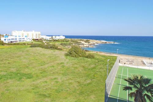 Calypso Coralli Beachfront Apartment