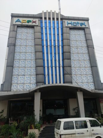 Apex Hotel - carbon neutral hotel in Baddi