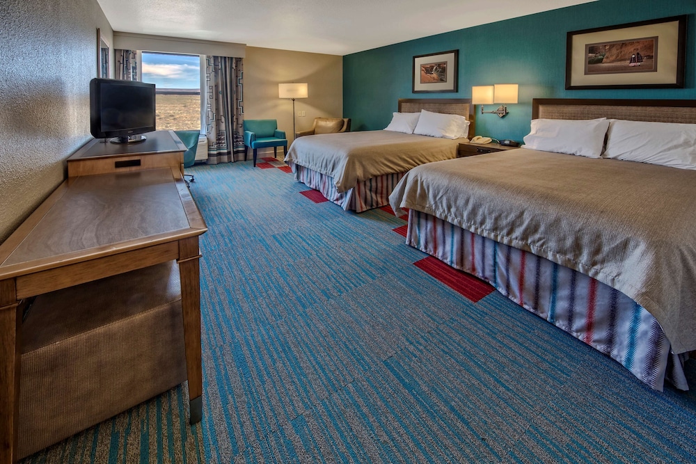 Hampton Inn Kayenta - photo 7