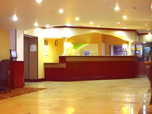 Garden Plaza Hotel - photo 9
