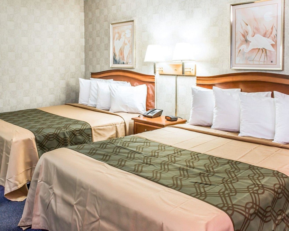 Dayspring Extended Stay - photo 6