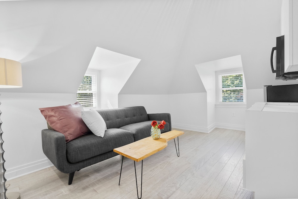 1BR Capital Hotel Stay - photo 8