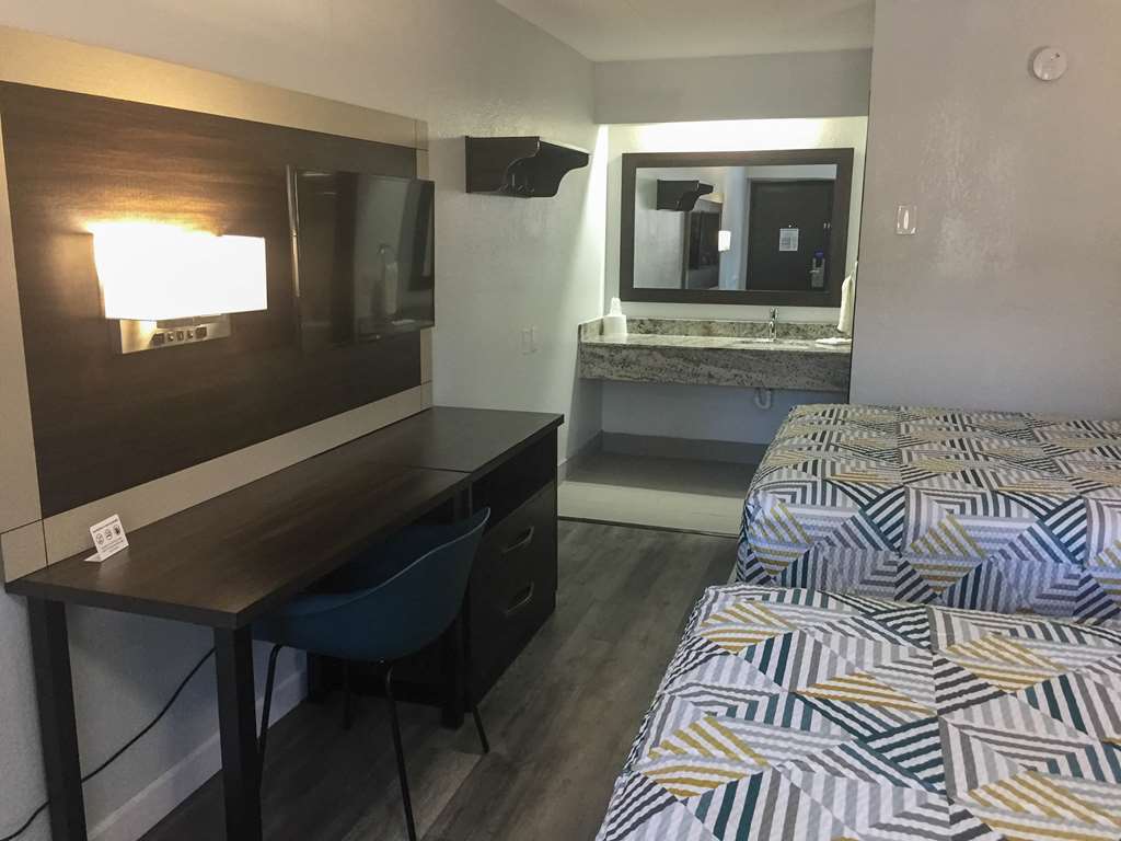Motel 6 Burnsville MN - photo 14