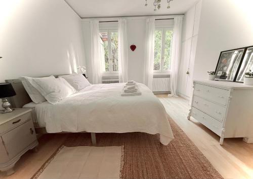 Garden Lodge by Veneto Villa — 4-Star Luxury Hotel in Albignasego, Italy
