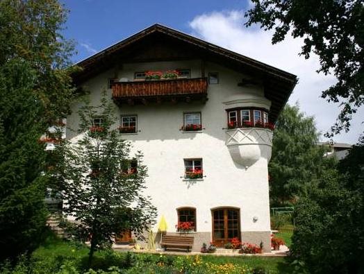 An der Via Claudia Augusta — 4-Star Luxury Hotel in Fiss, Austria
