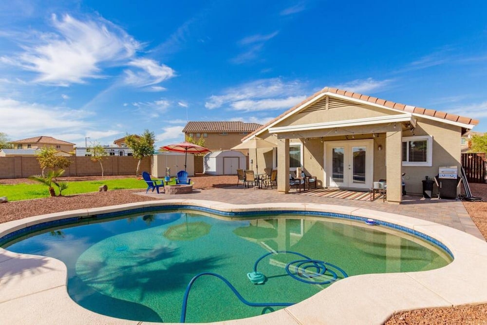 Desert Oasis Buckeye Gameroom Pool Golf — hotel in Buckeye