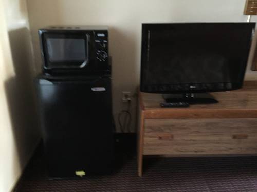 Travelers Motel - photo 12