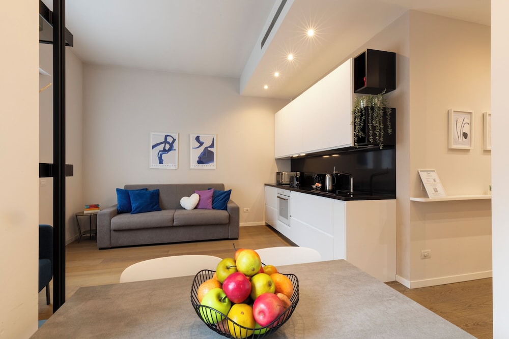 notaMi Arena Modern Apartment — 4-Star Luxury Hotel in Milan, Italy