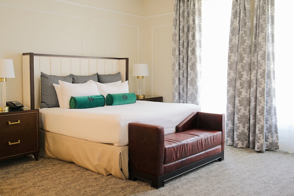 The Oxford Hotel - photo 39