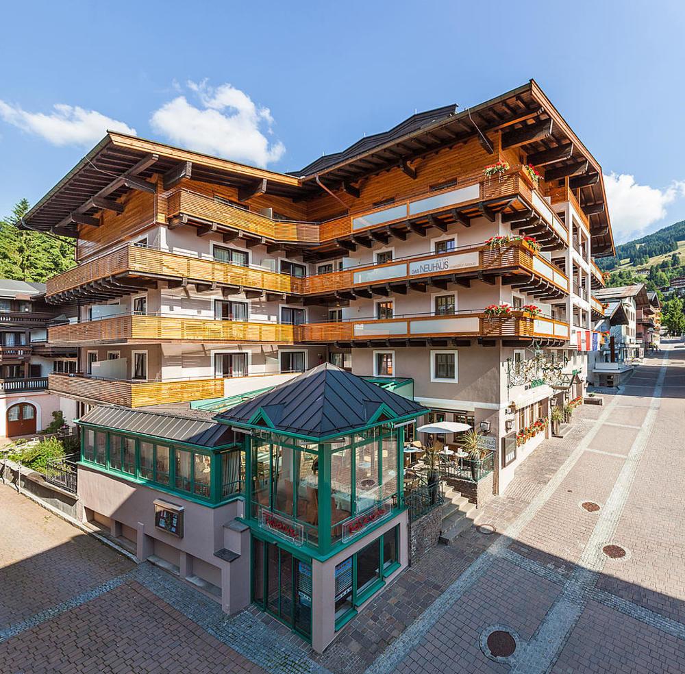 Hotel Das Neuhaus in Saalbach, Austria