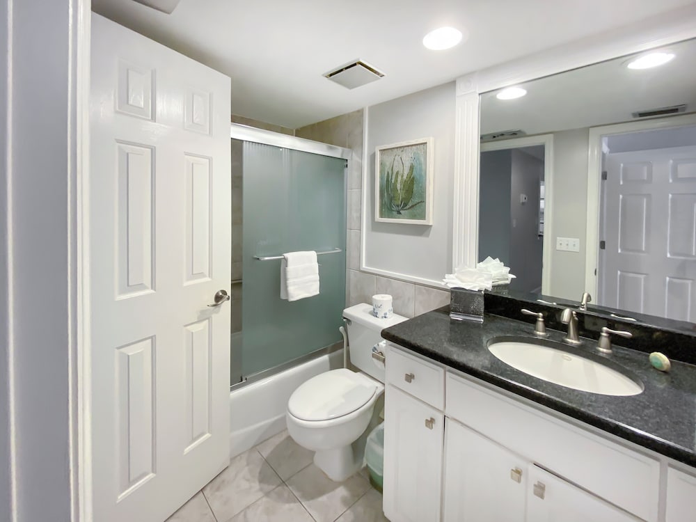 838 Ketch Court at The Sea Pines Resort - photo 8