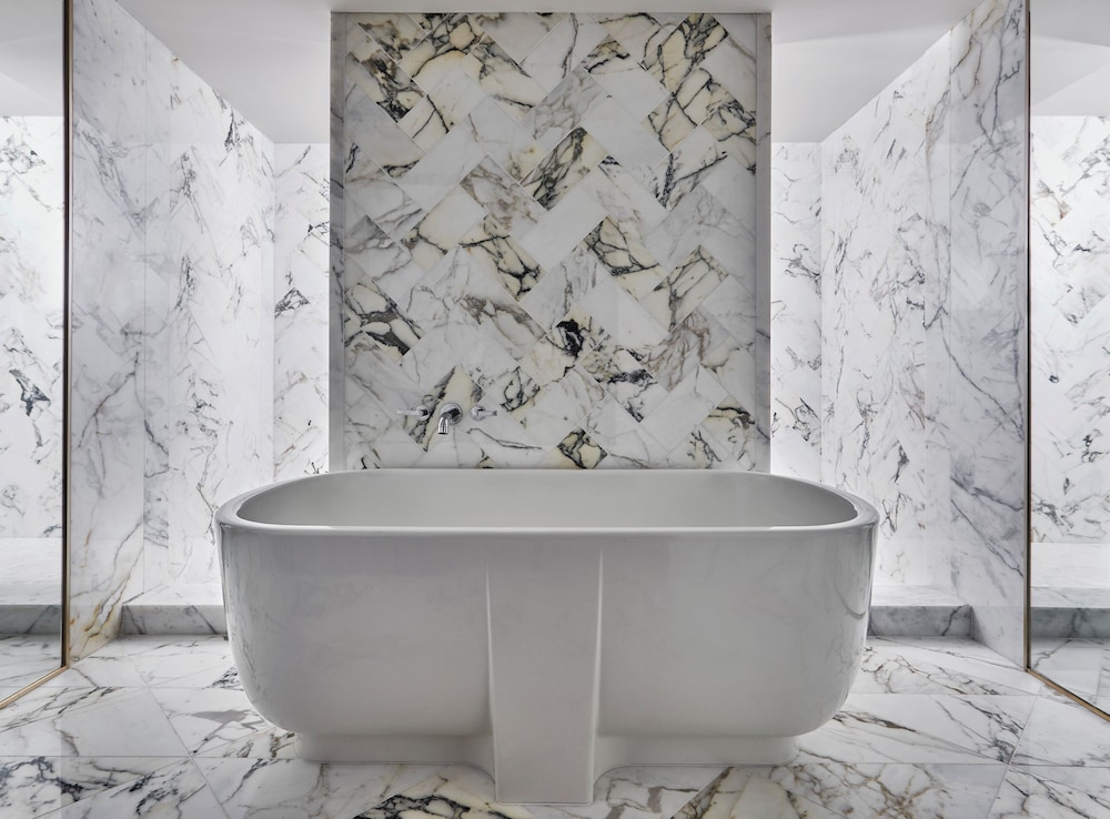 Four Seasons Hotel Austin - photo 8