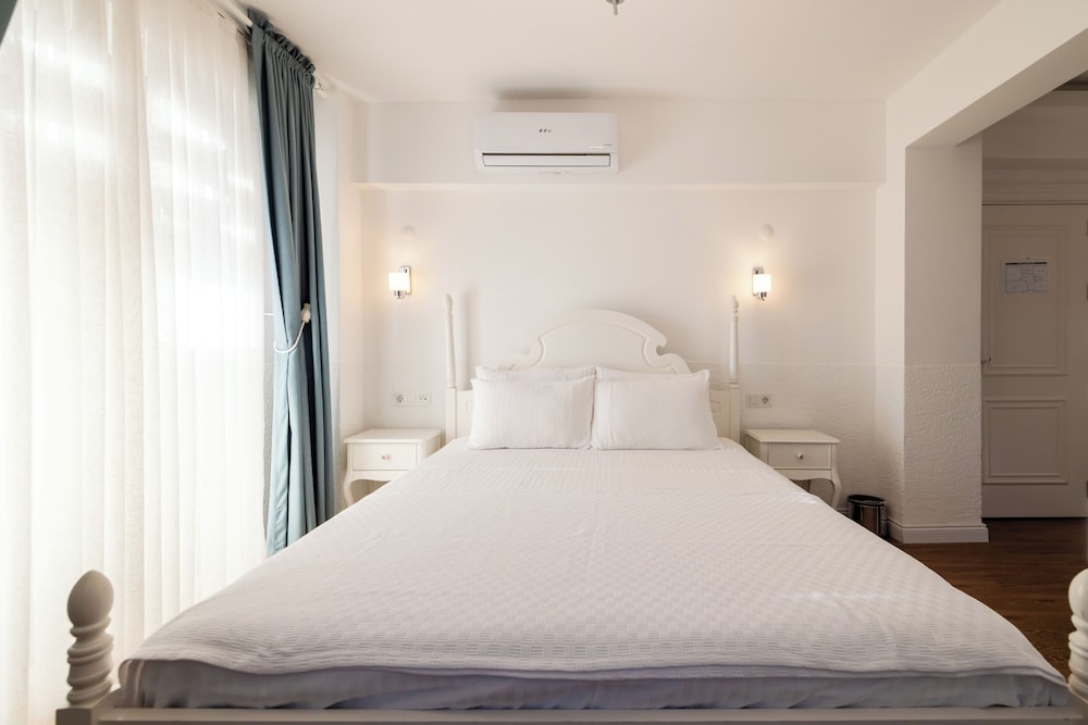 Fitoz Otel — Bozcaada — photo 4