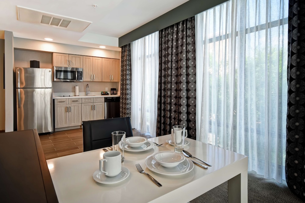 Homewood Suites by Hilton Greenville Downtown - photo 20