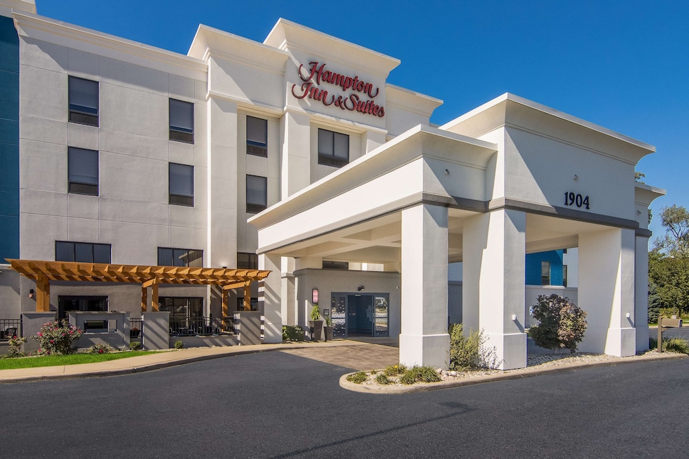 Hampton Inn & Suites Schererville - photo 37