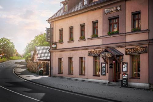 U Matyase - carbon neutral hotel in Stod