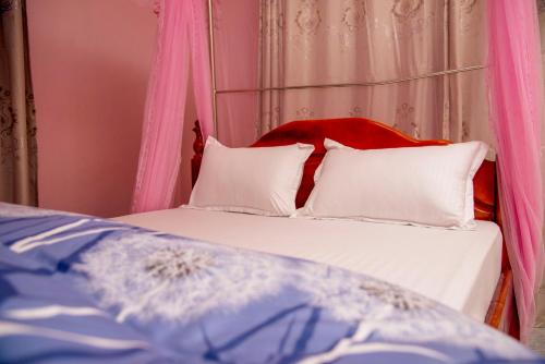 PK Sleek Suites in Bugembe, Republic of Uganda