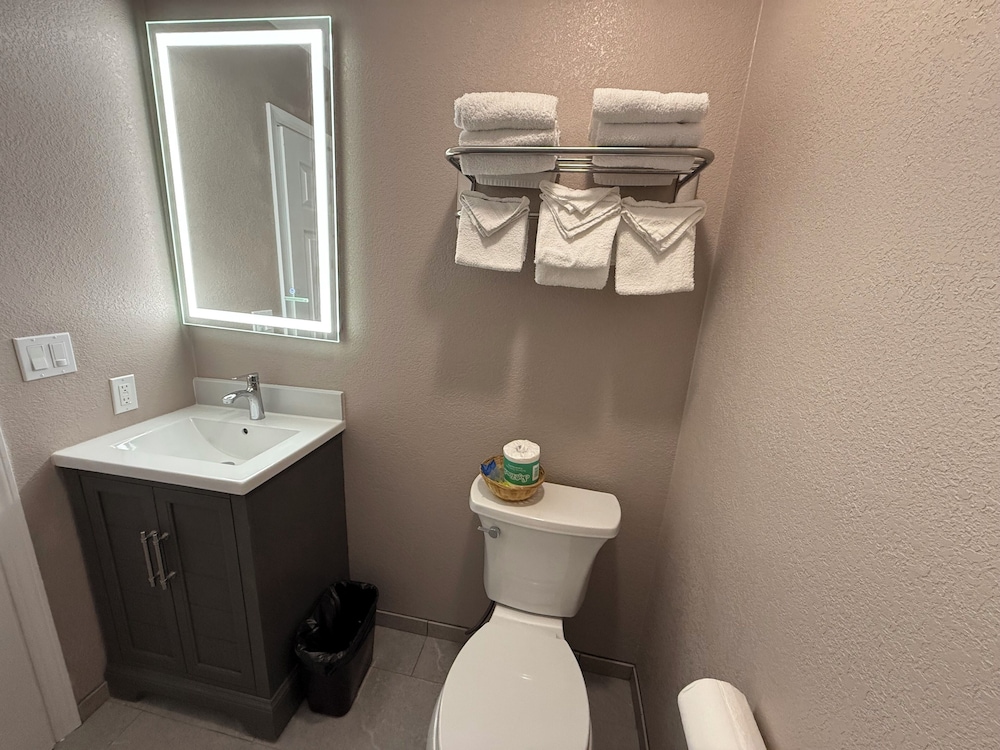 Tahoe Sands Inn - photo 39