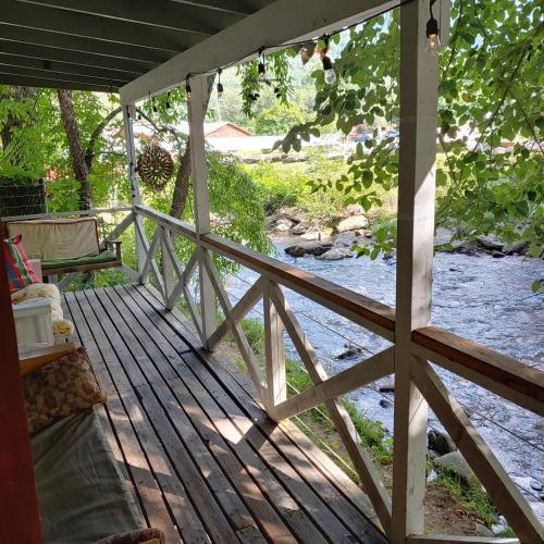 Rolling Brook Inn - photo 7