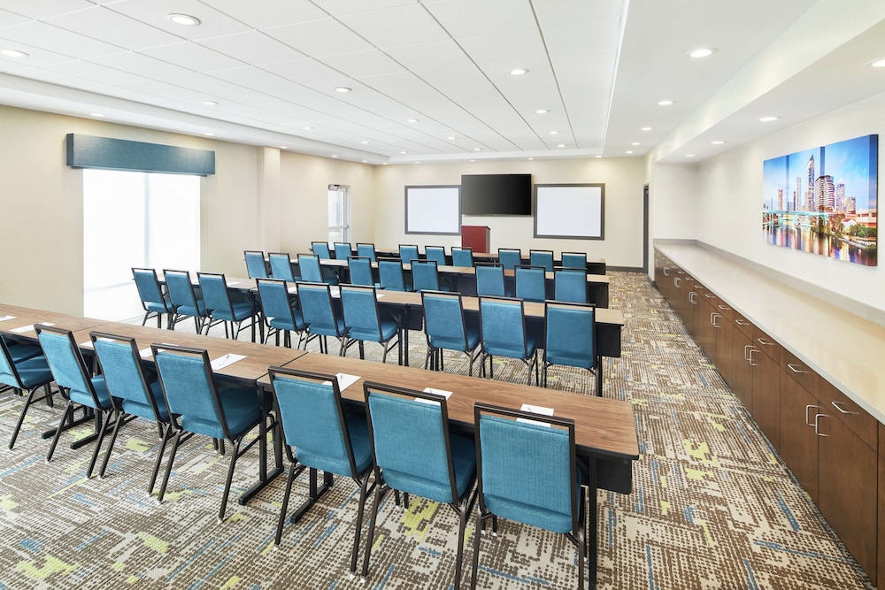 Hampton Inn Odessa Trinity - photo 29