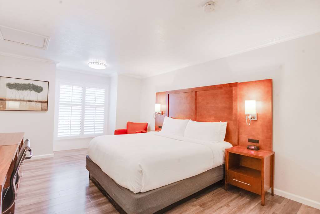 Ramada by Wyndham Mountain View - photo 16