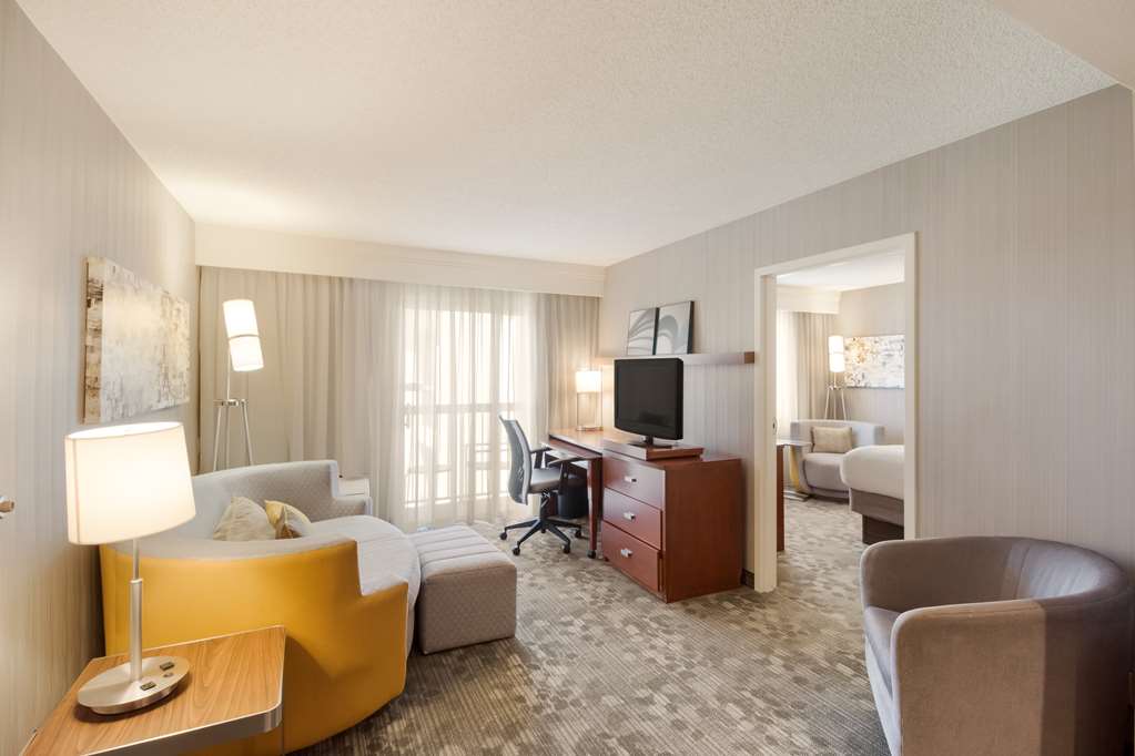 Sonesta Select Huntington Beach Fountain Valley - photo 24
